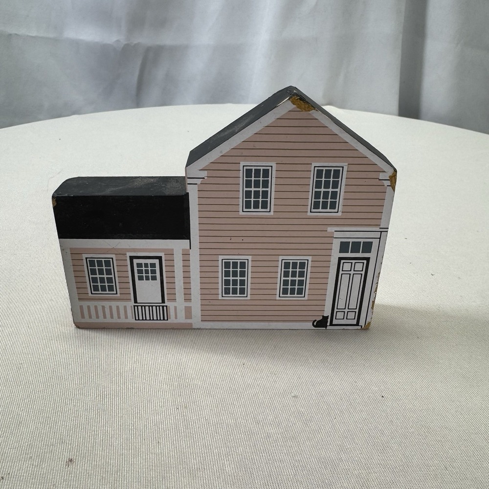 cat's‎ meow collectibles 1994 Lillian Gish House